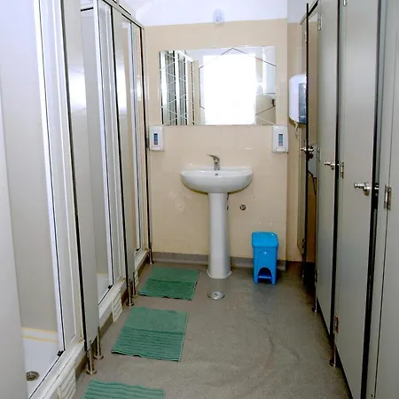 بيت شباب Do Castelo