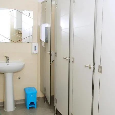 بيت شباب Do Castelo